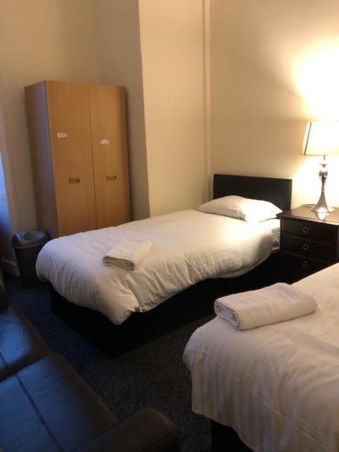 Wallace Hide Out Glasgow Ngoại thất bức ảnh