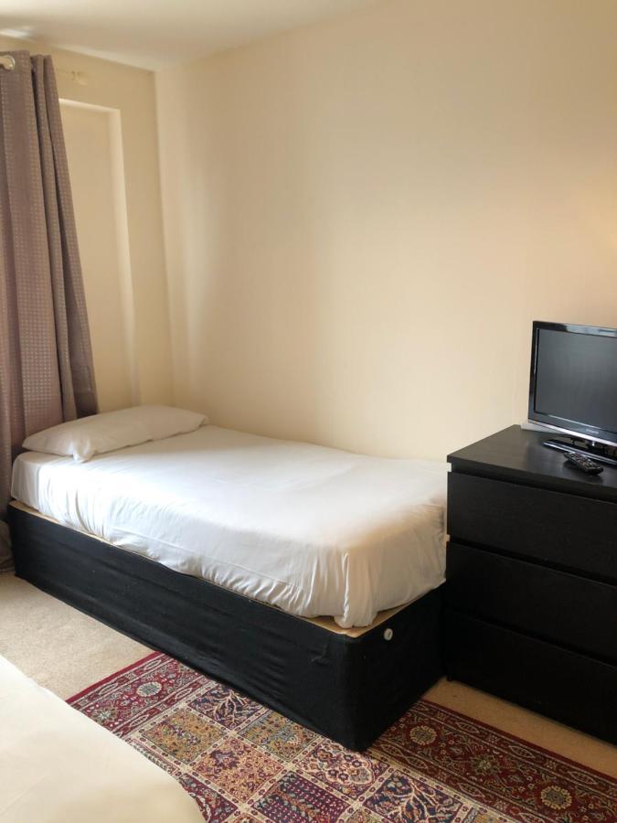 Wallace Hide Out Glasgow Ngoại thất bức ảnh
